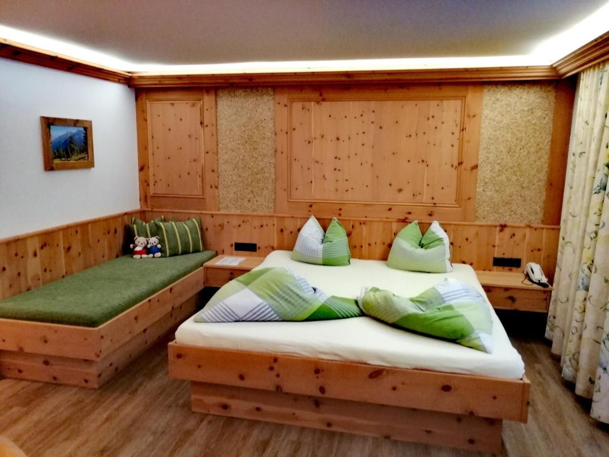 דירות ניוסטיפט אים סטובאיטל Haus Waldesruh מראה חיצוני תמונה