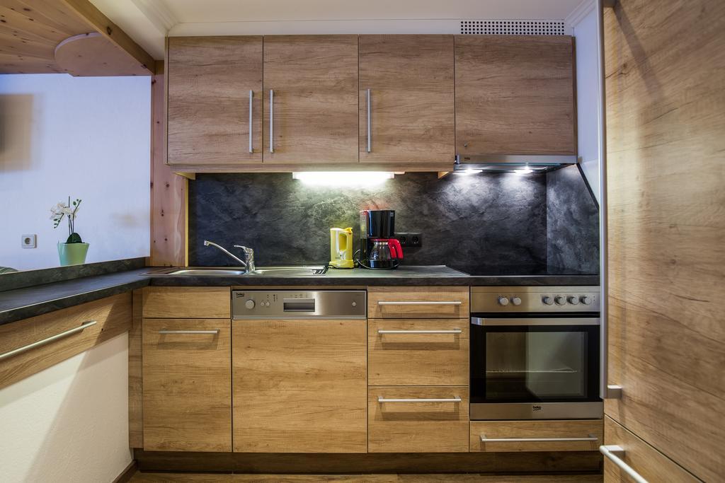 דירות ניוסטיפט אים סטובאיטל Haus Waldesruh מראה חיצוני תמונה